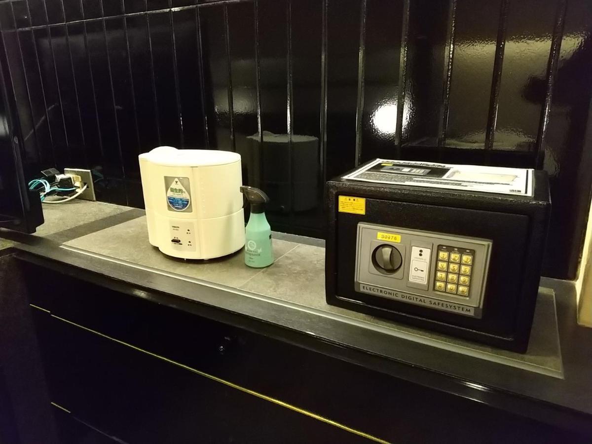 Hotel Beni East (Adults Only) Osaka Dış mekan fotoğraf