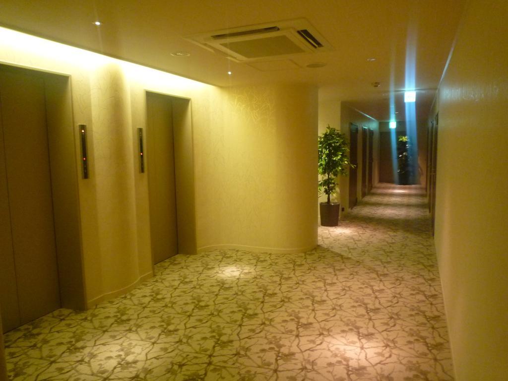 Hotel Beni East (Adults Only) Osaka Dış mekan fotoğraf