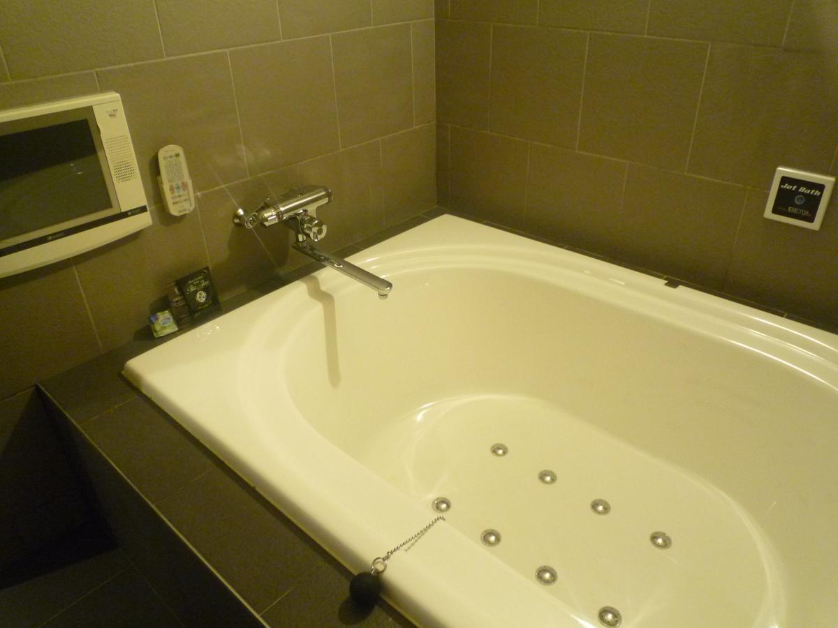 Hotel Beni East (Adults Only) Osaka Dış mekan fotoğraf